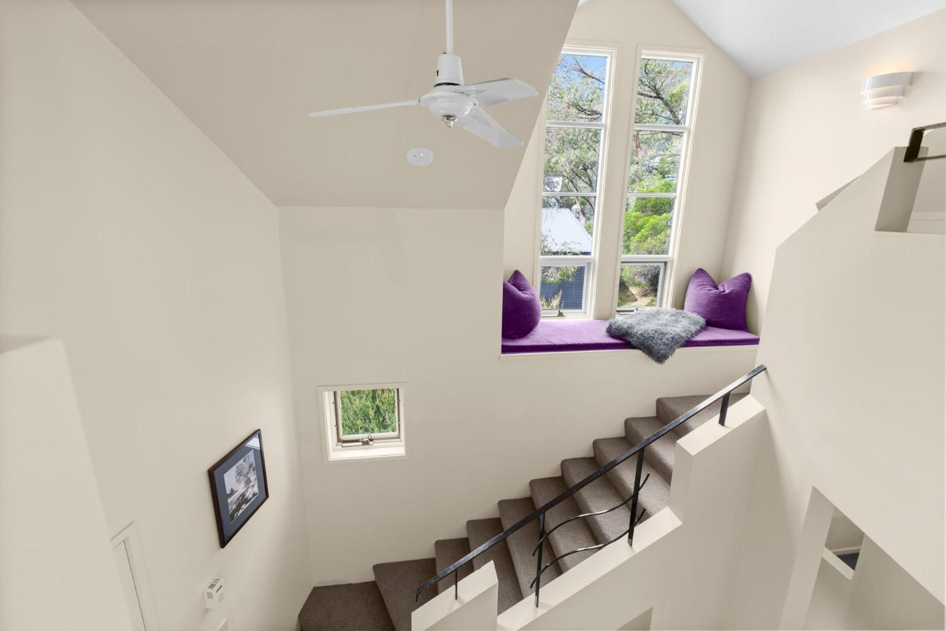 Village Green 2 Bedroom Loft Townhouse With Views Fireplace And Garage Parking Thredbo Εξωτερικό φωτογραφία